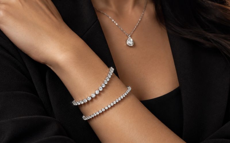 Natural Diamond Bracelet Designs