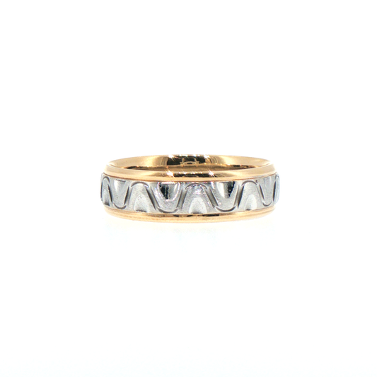 Two-Tone Wavy Pattern Band in 14kt Yellow Gold