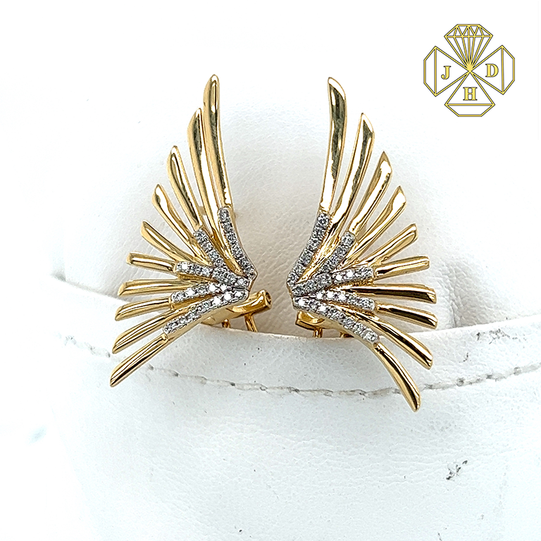 18K Yellow Gold Modern Round Diamond Earrings