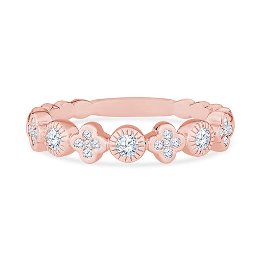 18K Rose Gold Round and Clover Shape Bezel Set Diamond Wedding Band