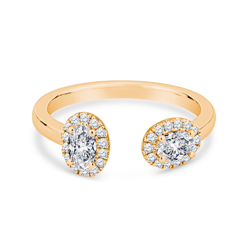 14K White Gold Wedding Band with Oval and Round Diamonds