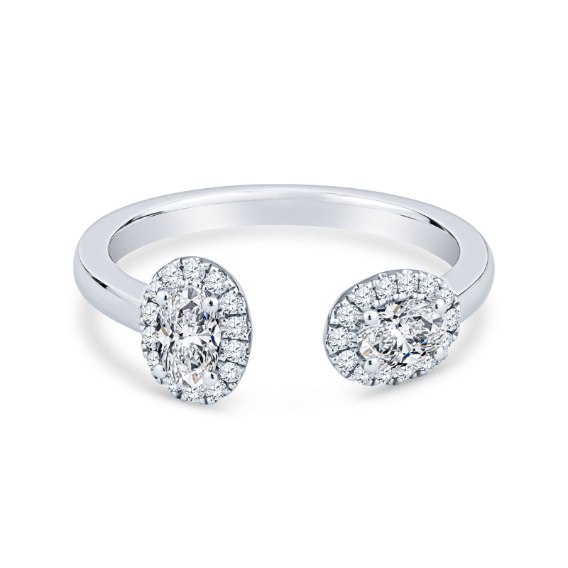 14K White Gold Wedding Band with Oval and Round Diamonds