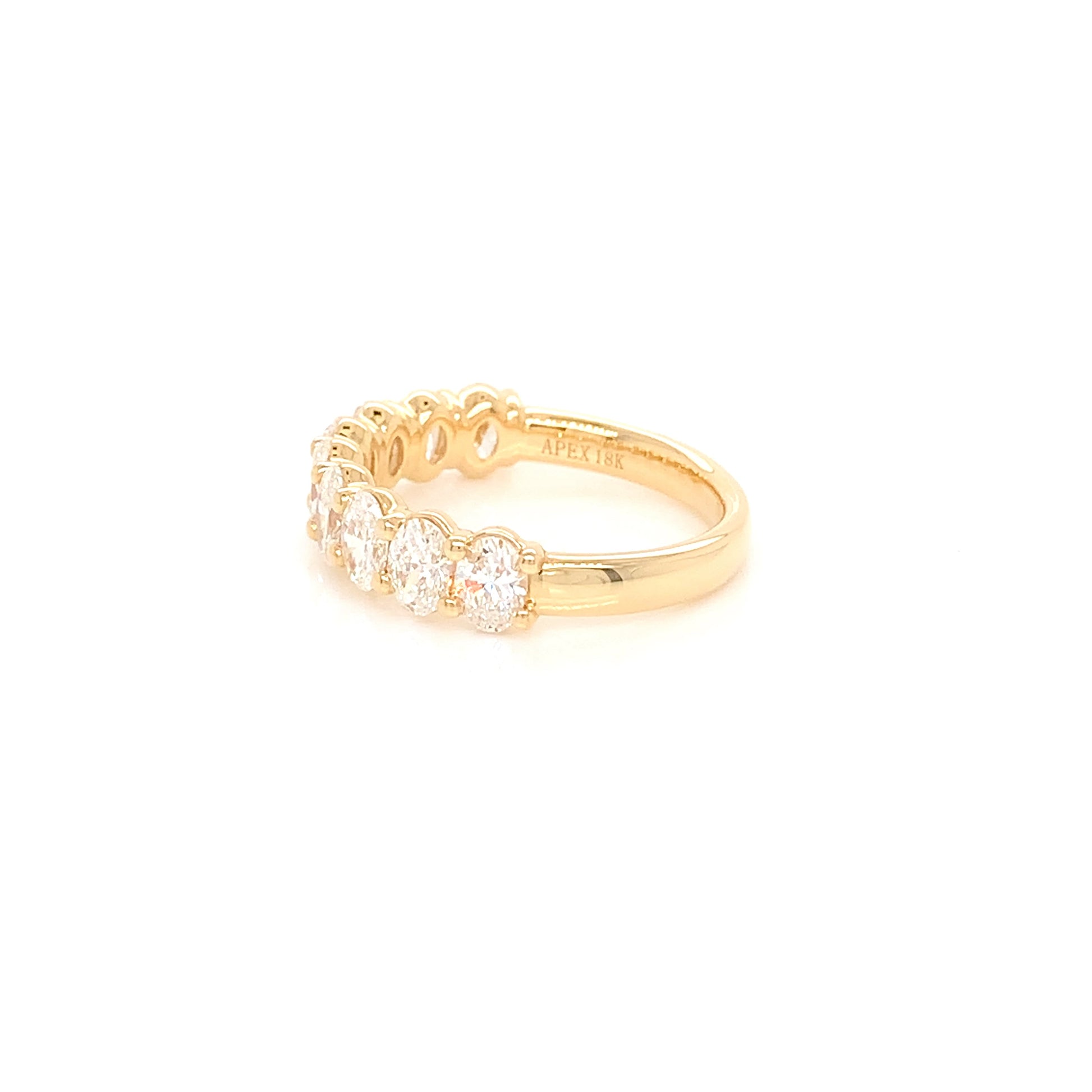 18K Oval Natural Diamond Band | Elegant Yellow Gold