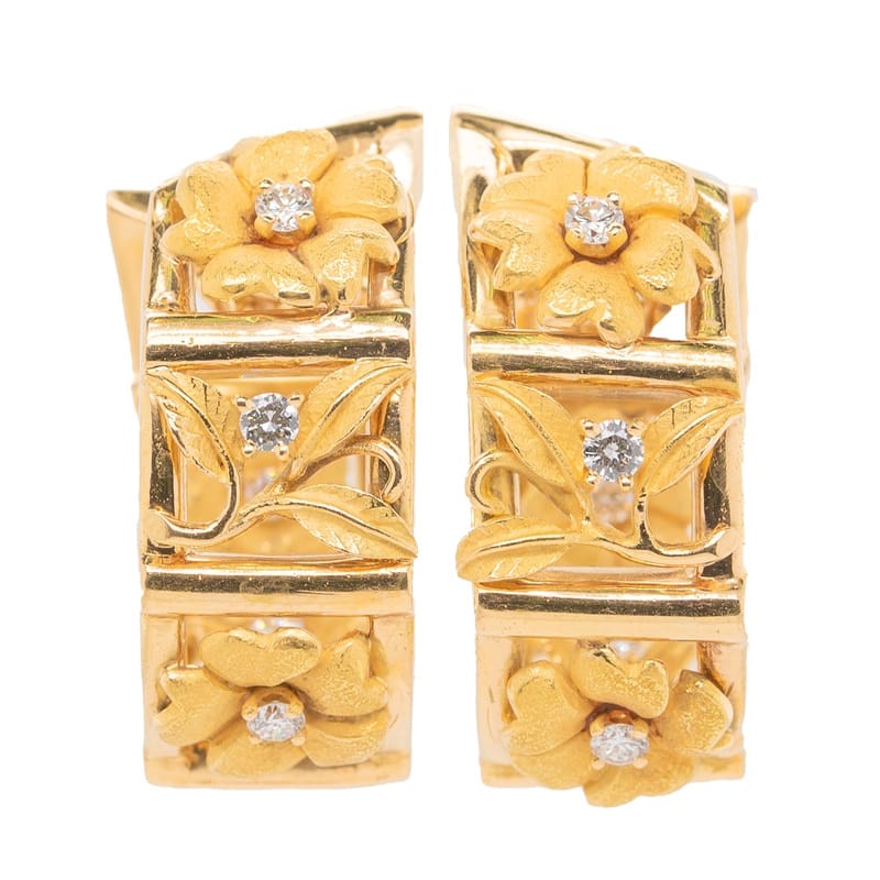 Sandblasted Finish & Diamonds Craft One-of-a-Kind Floral Masterpieces