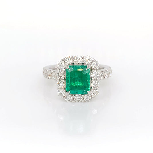 18K White Emerald Diamond Ring | Elegant 1.66 EM & Halo Design