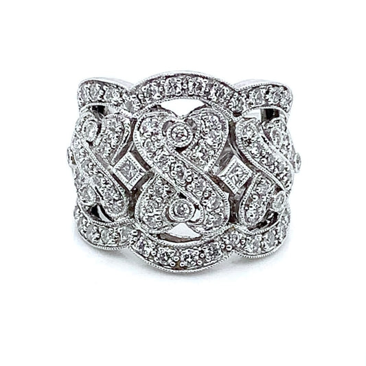 18KW Diamond Fashion Ring with Unique Figure Eight Design