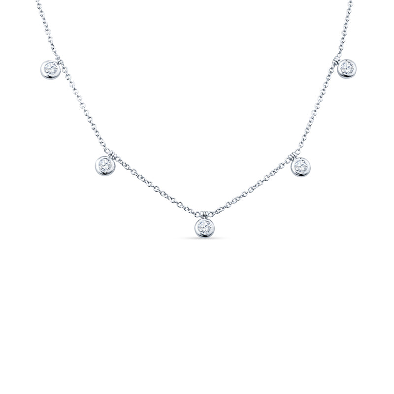 Bezel Diamonds Dance with Confidence in This 18K White Gold Dazzling Chain