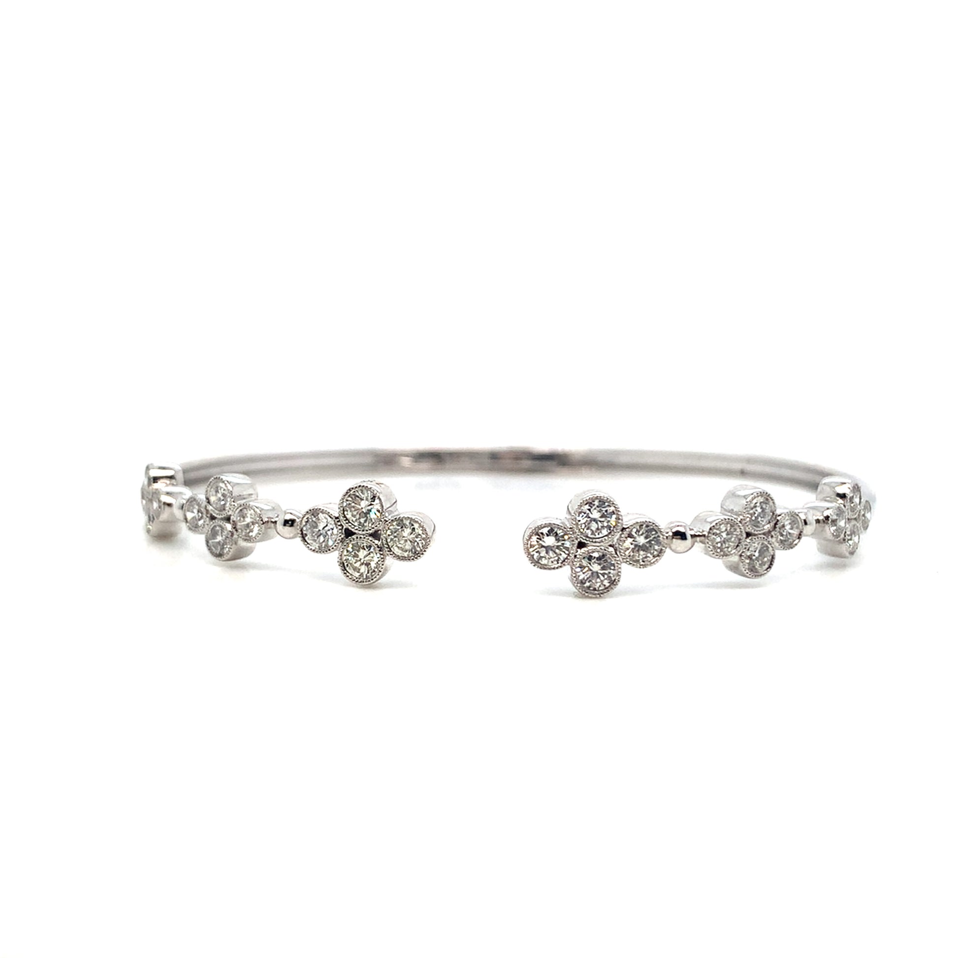 18K Gold Clover Diamond Bangle | Elegant White Gold Bracelet