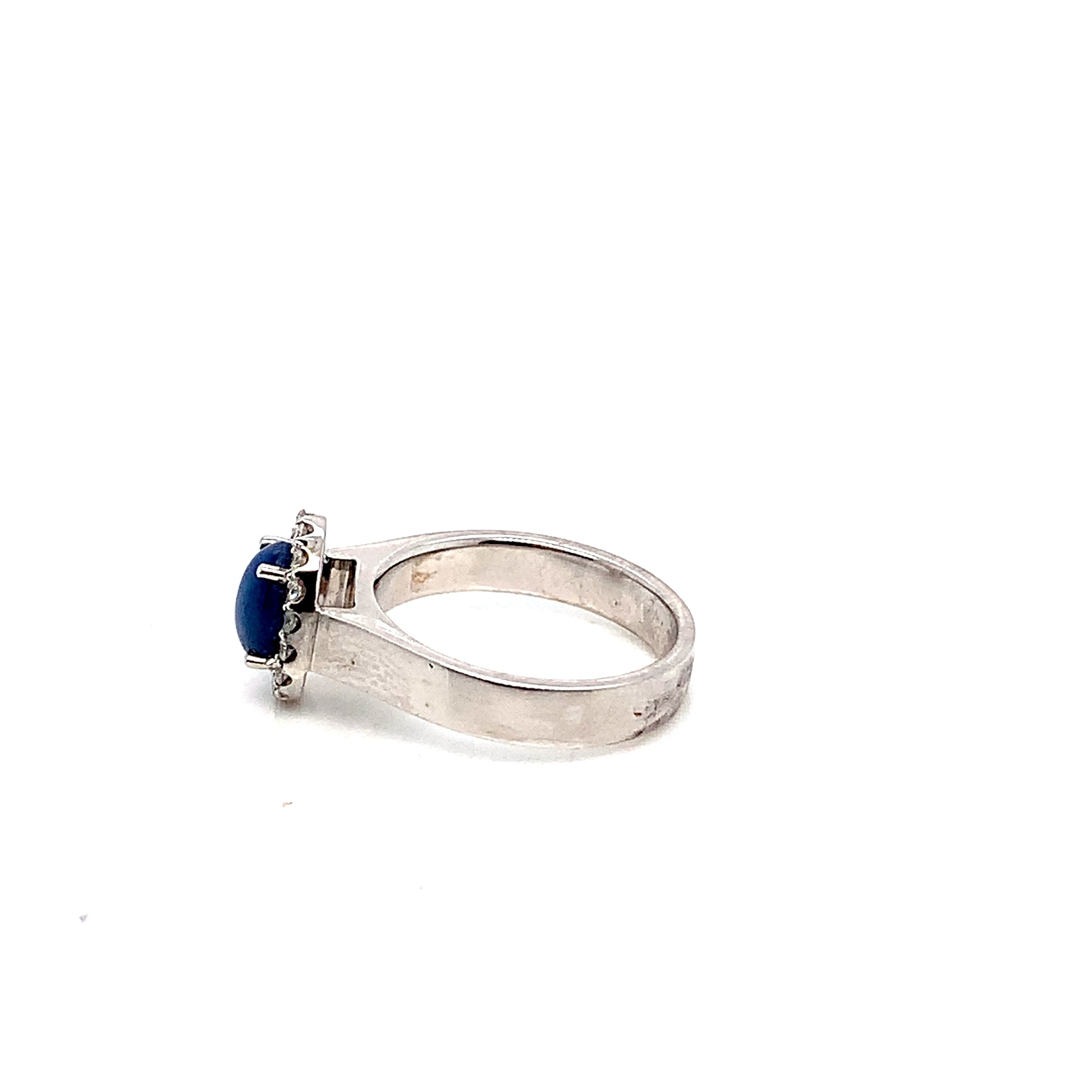 White Gold Sapphire Diamond Ring | 18K Oval Halo Elegance