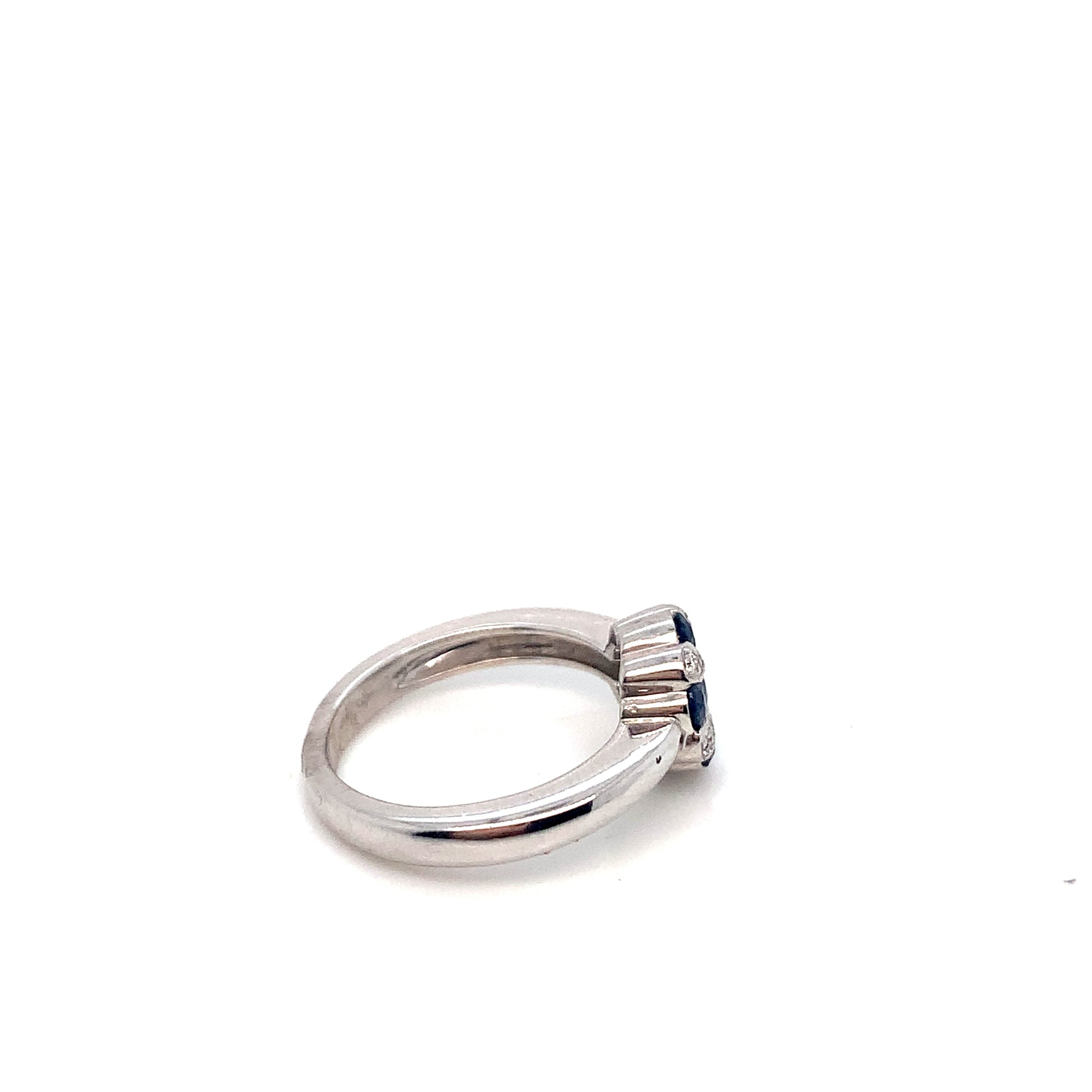 White Gold Sapphire Diamond Ring | 18K Fantasy Motif Design