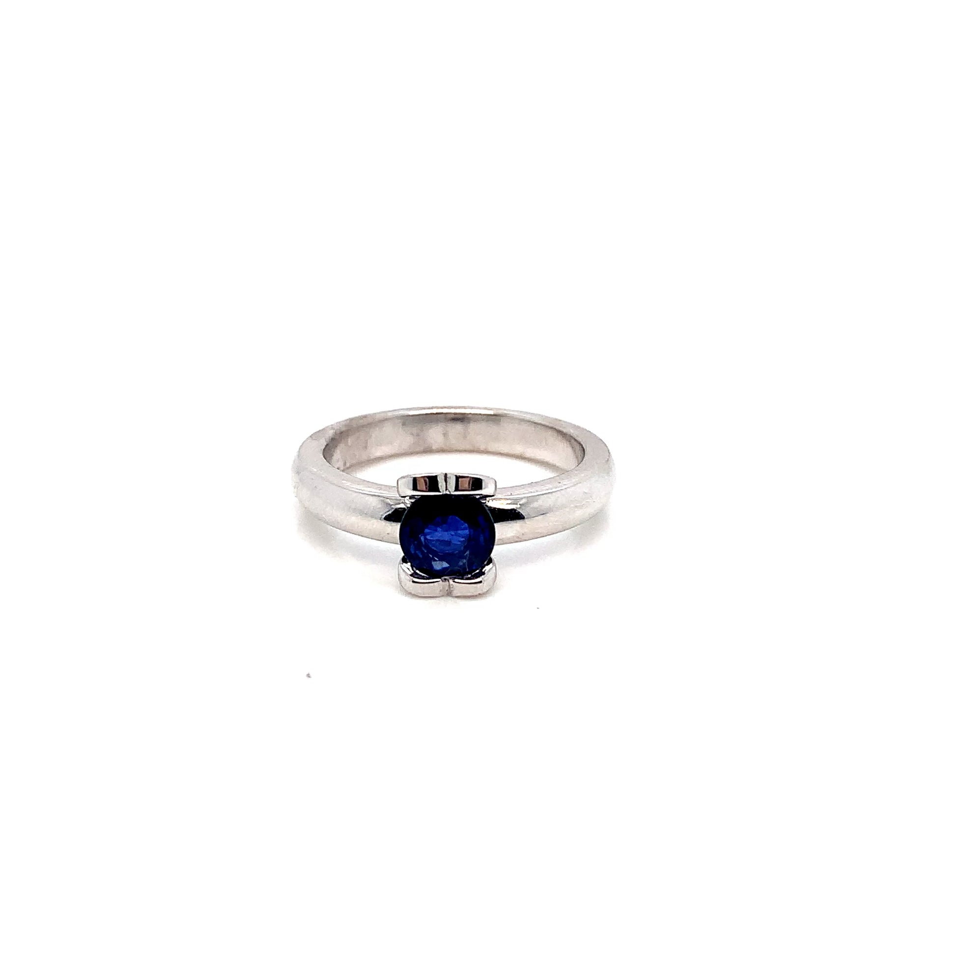 White Gold Sapphire Ring | 18K Elegant Sapphire Band