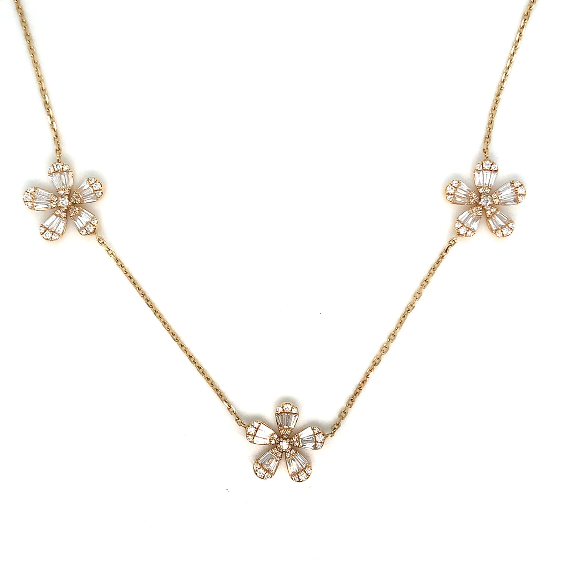 18K Gold Flower Diamond Necklace | Elegant Floral Jewelry