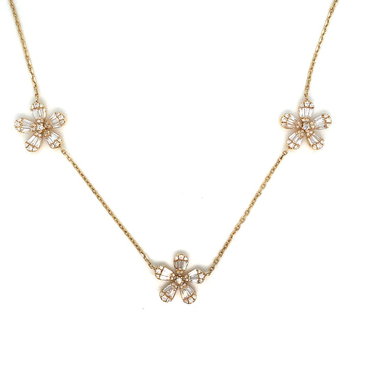 18K Gold Flower Diamond Necklace | Elegant Floral Jewelry
