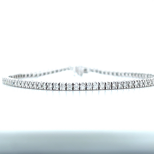 Round Diamond Thin Tennis Bracelet in 14K White Gold