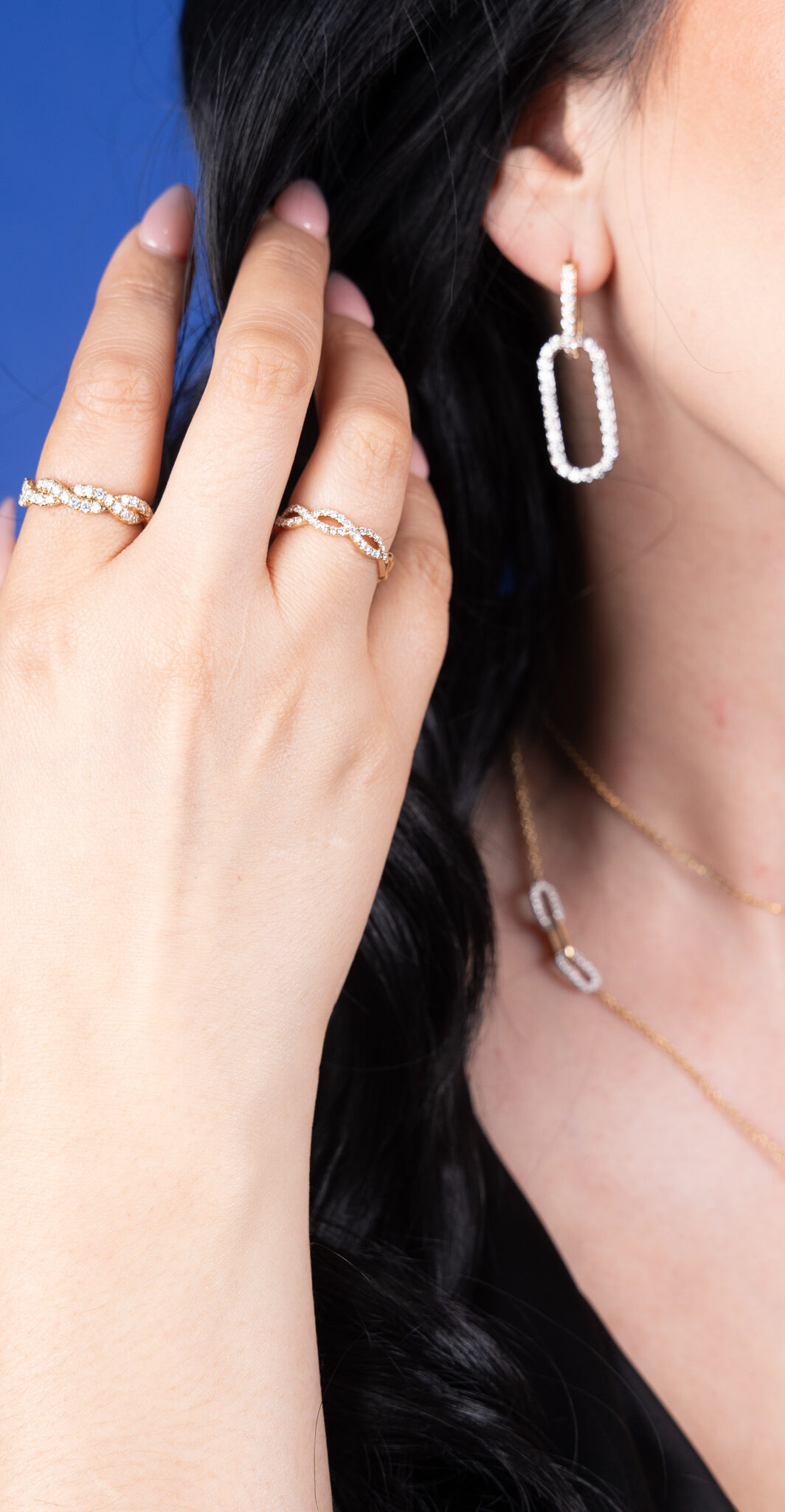 gold diamond band